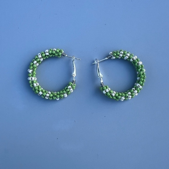New Summer Hoop Earrings - Green Sea Seads - Picture 4 of 8